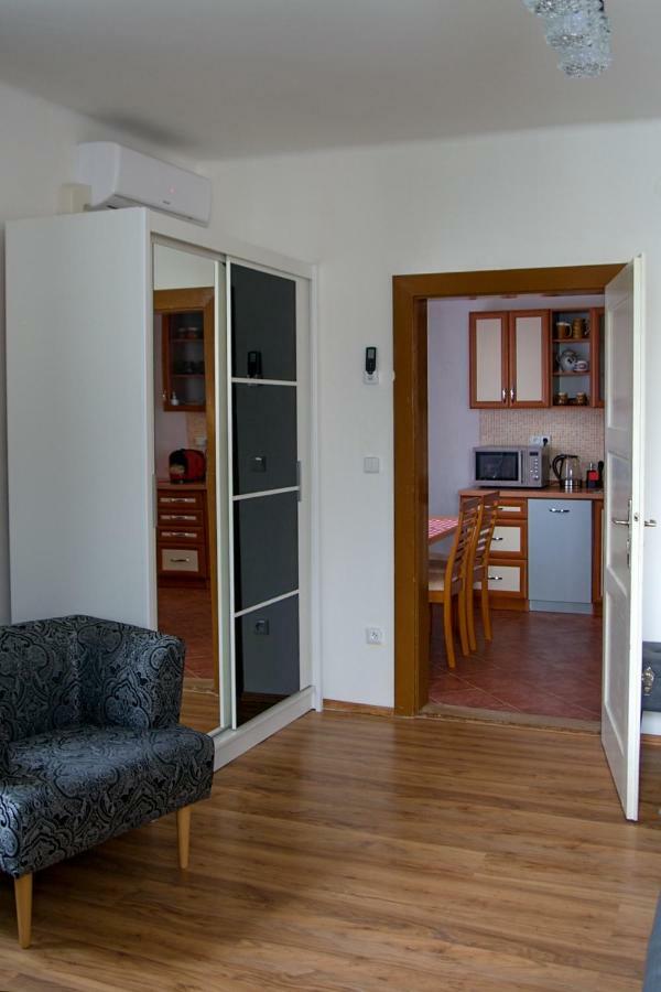 Luxusni Apartman Nmnm Family Nove Mesto na Morave Exterior foto