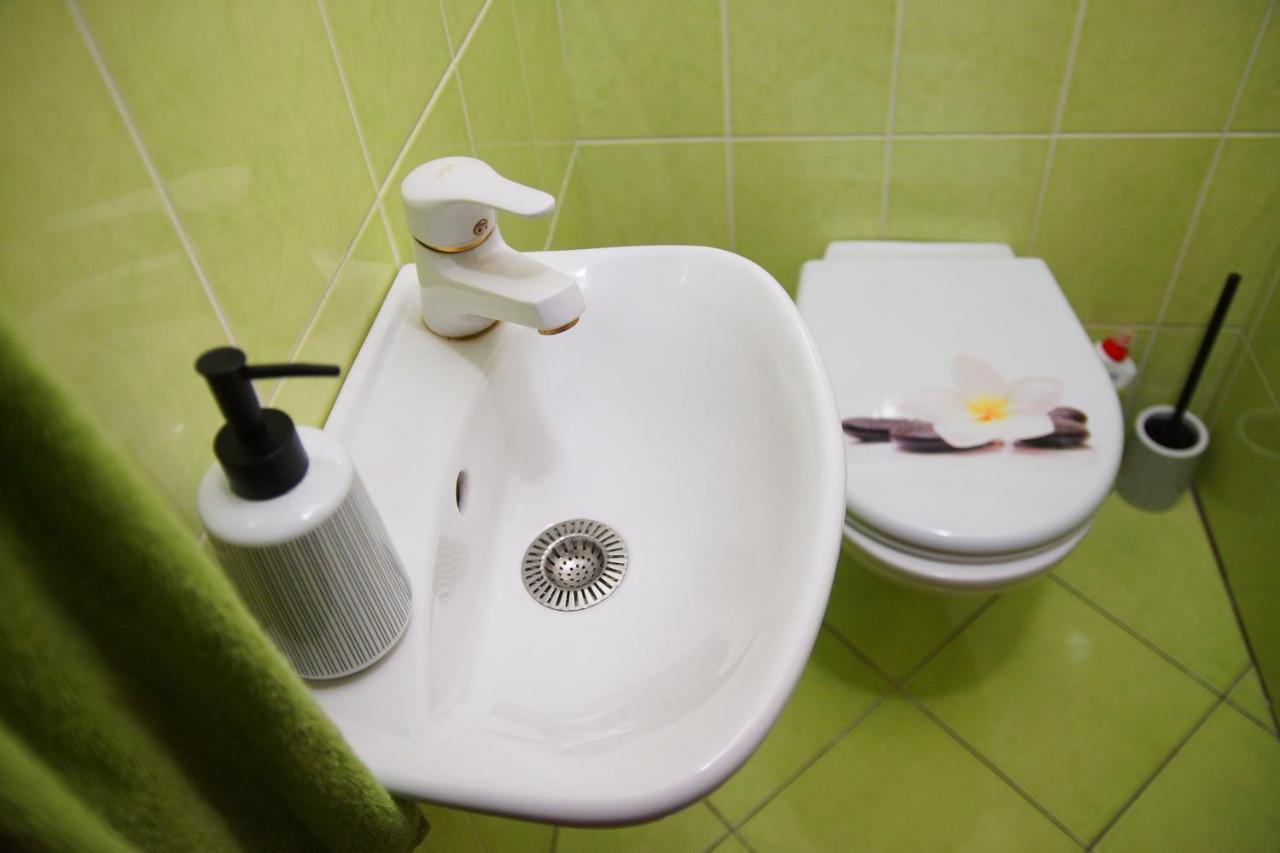 Luxusni Apartman Nmnm Family Nove Mesto na Morave Exterior foto